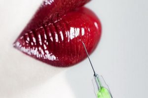 Самые распространённые ошибки при контурной пластике губ