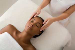 Массаж головы: начало расслабления