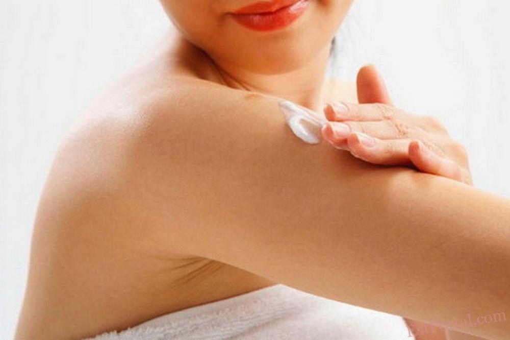 Сухая кожа тела: причины, симптомы и способы лечения